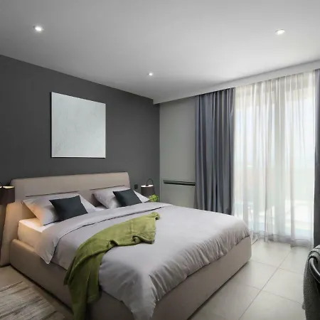 Paola By Interhome *