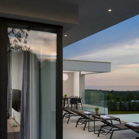 Paola By Interhome