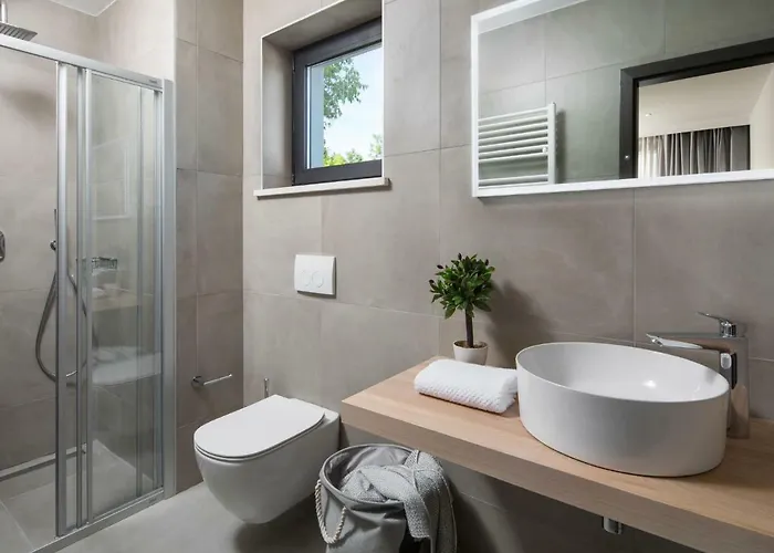 Paola By Interhome *